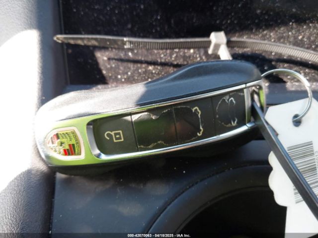 2020 PORSCHE TAYCAN WP0AB2Y18LSA50468 Photo 10