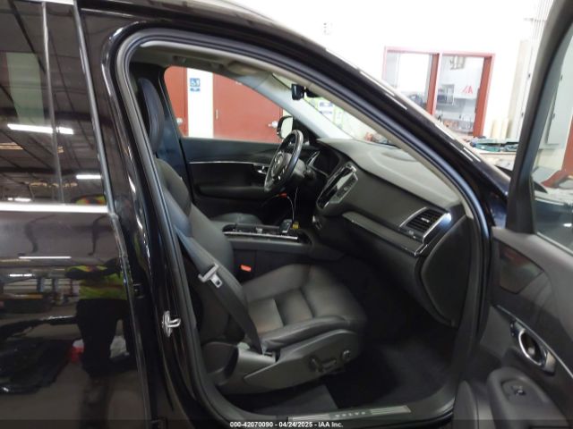 YV4BR00K9L1594955 Volvo Xc90 Hybrid T8 Momentum 6 Passenger
