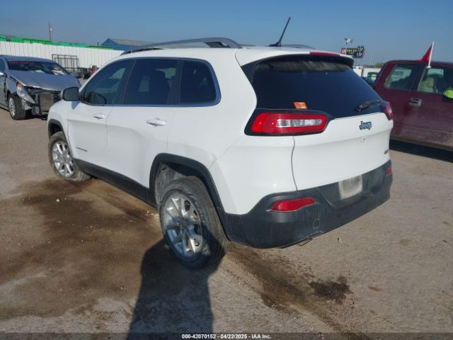 1C4PJLCB2JD511083 Jeep Cherokee Latitude Fwd
