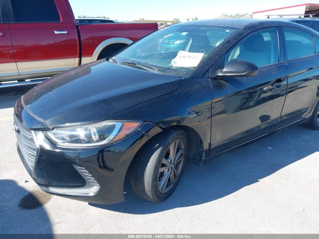 Hyundai ELANTRA SE 2017 5NPD84LF5HH092254 Image 17