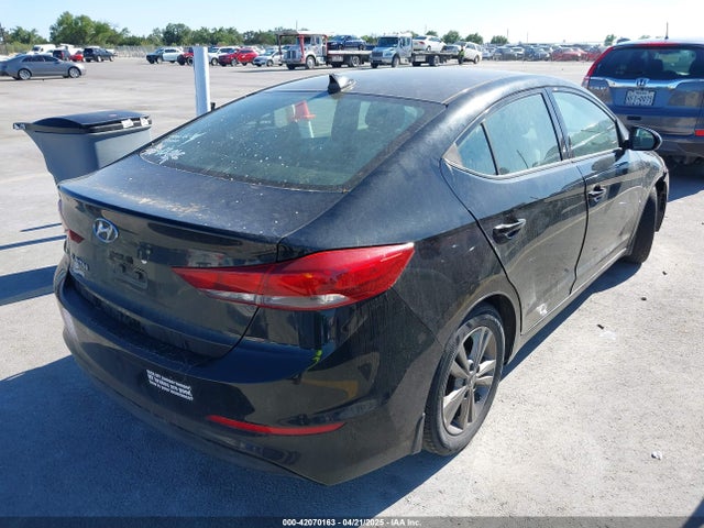 Hyundai ELANTRA SE 2017 5NPD84LF5HH092254 Image 4
