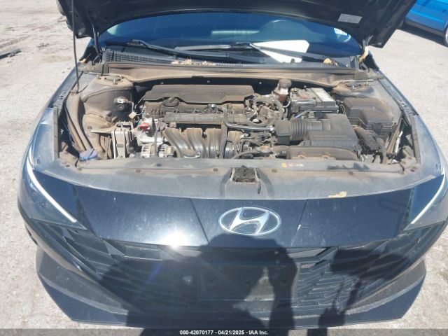 5NPLS4AG2MH009981 Hyundai ELANTRA SEL