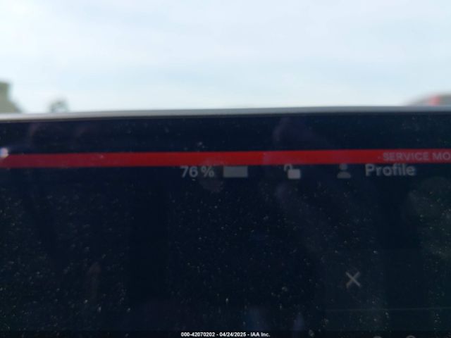 5YJ3E1EA5NF102196 Tesla 2022