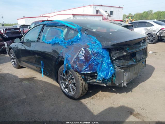 5YJ3E1EA5NF102196 Tesla 2022