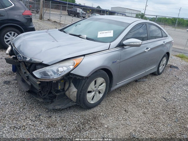 Hyundai SONATA HYBRID 2014 KMHEC4A48EA116629 Image 2
