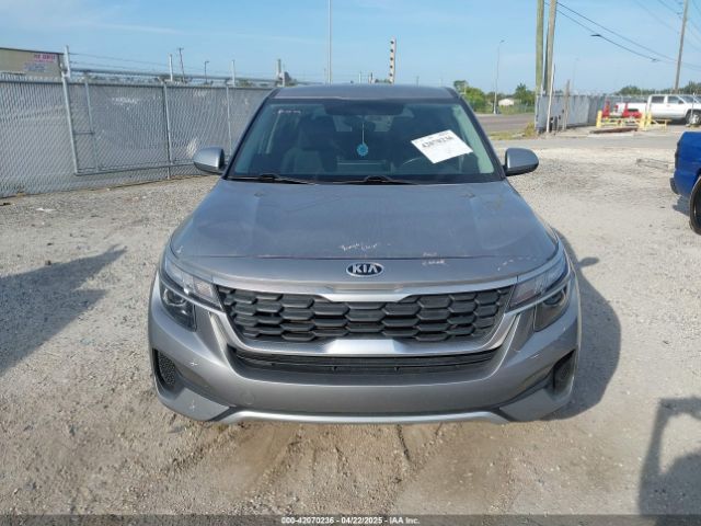KNDEPCAAXM7136028 KIA Seltos Lx