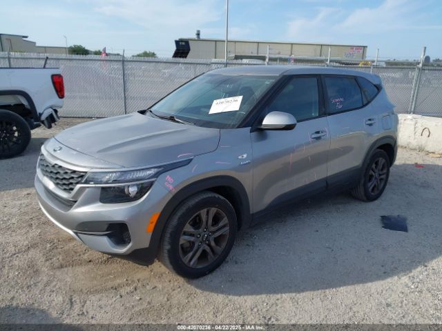 KNDEPCAAXM7136028 KIA Seltos Lx