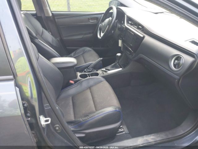 5YFBURHE8KP864529 Toyota COROLLA SE