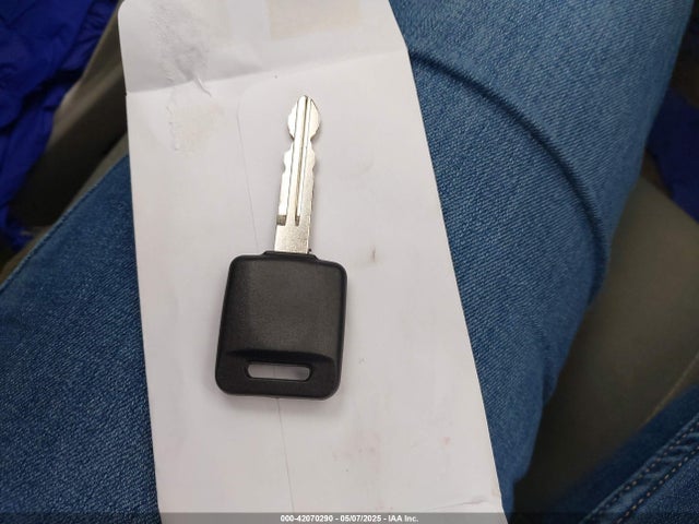 5N1AT2MT2JC701842 Nissan ROGUE S
