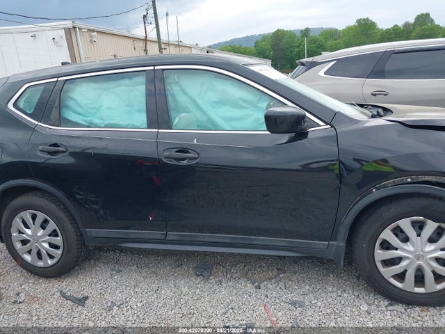 5N1AT2MT2JC701842 Nissan ROGUE S