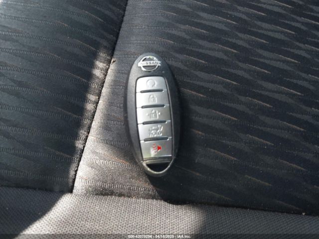KNMAT2MV9LP510663 Nissan Rogue Sv Intelligent Awd
