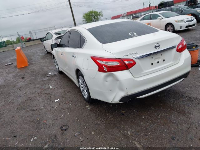2017 NISSAN ALTIMA 1N4AL3AP2HC139331 Photo 2