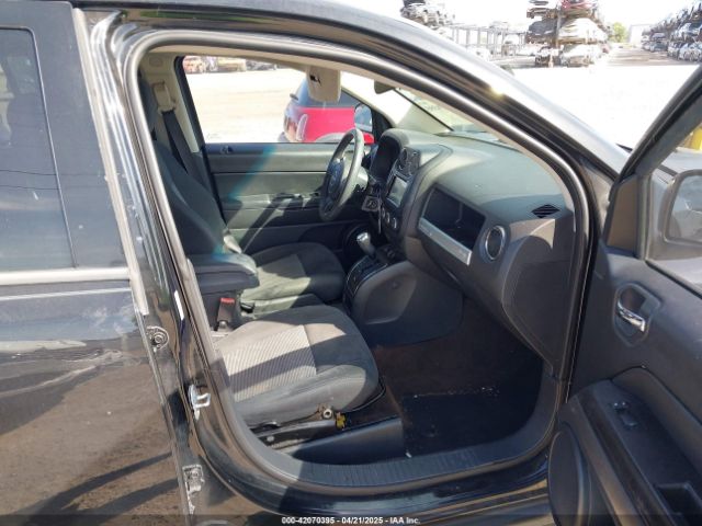 1C4NJCBB6ED889535 Jeep Compass Sport