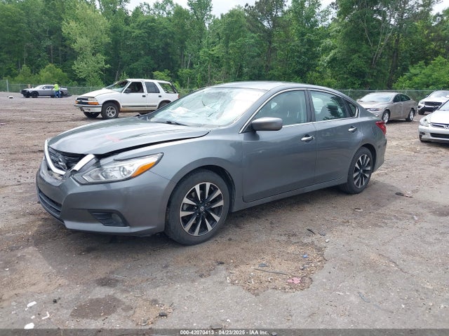 1N4AL3AP6JC267111 Nissan Altima 2.5 Sv