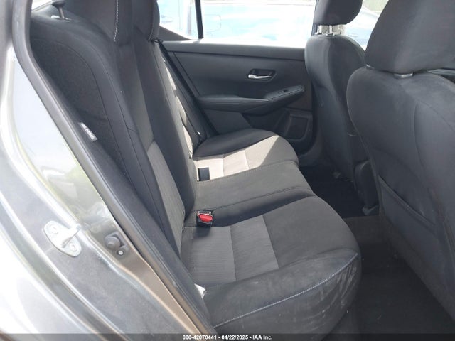 3N1AB8CV9MY261596 Nissan Sentra Sv Xtronic Cvt