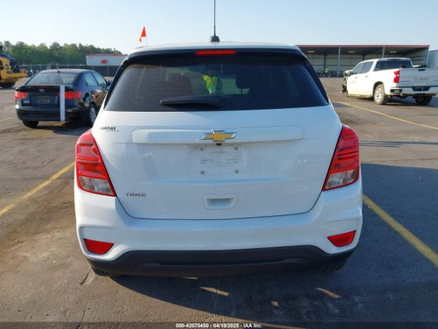 KL7CJKSB2LB316543 Chevrolet Trax Fwd Ls