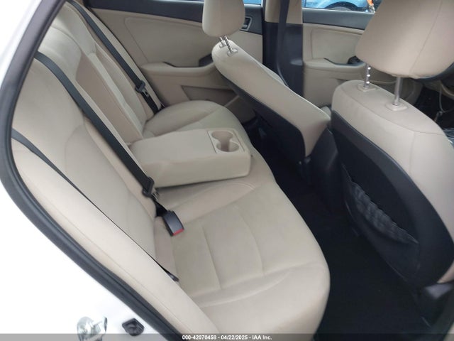 5XXGM4A78FG449472 KIA Optima Lx