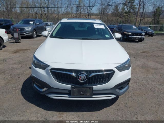 W04GU8SX8J1066748 Buick Regal Tourx Preferred