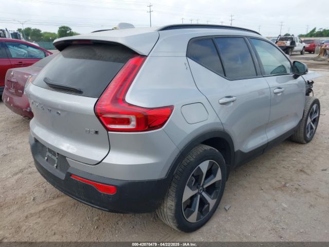 2024 VOLVO XC40 YV4L12UK9R2309479 Photo 3