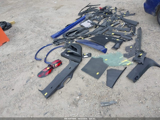 5UX33EU05R9U83164 BMW 2024