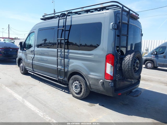 1FBAX9CG0NKA12310 Ford Transit-350 Passenger Van Xlt