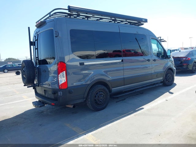 1FBAX9CG0NKA12310 Ford Transit-350 Passenger Van Xlt