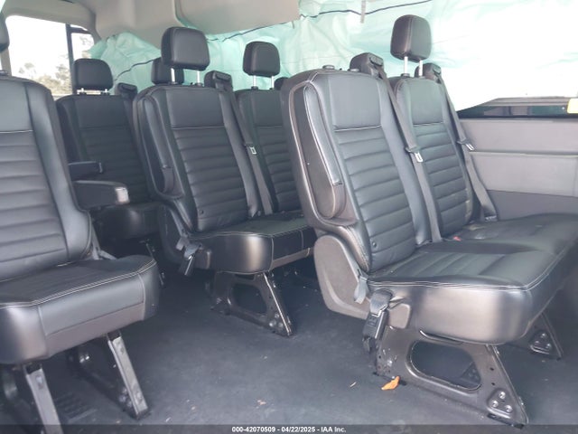1FBAX9CG0NKA12310 Ford Transit-350 Passenger Van Xlt