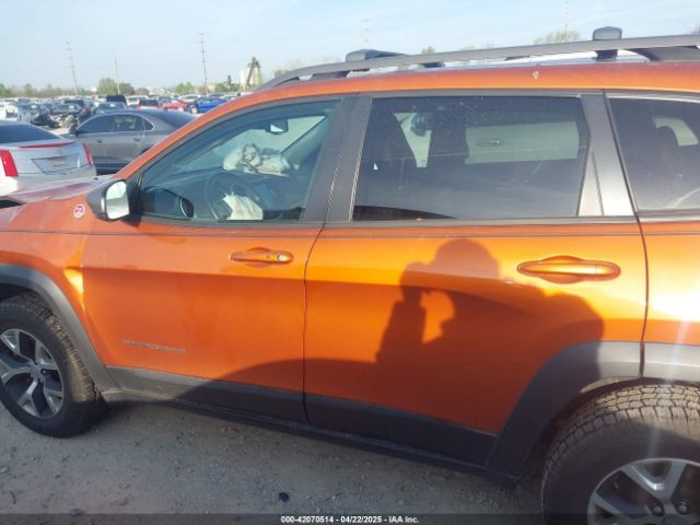 1C4PJMBS1EW215490 Jeep Cherokee Trailhawk