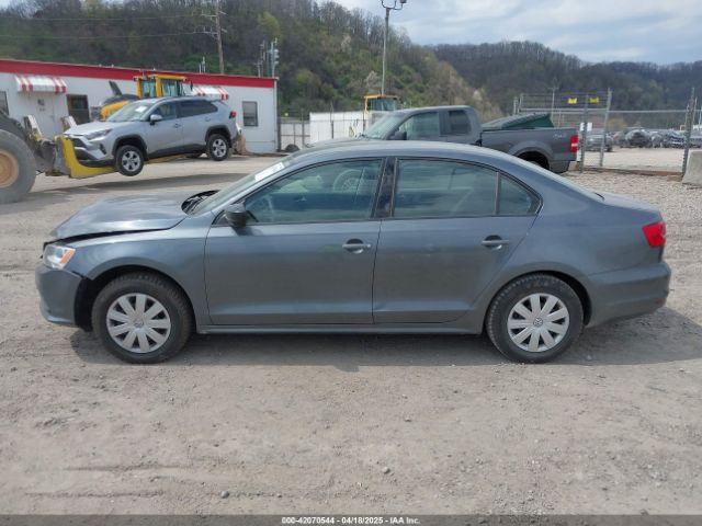 3VW2K7AJXFM421889 Volkswagen Jetta 2.0l S