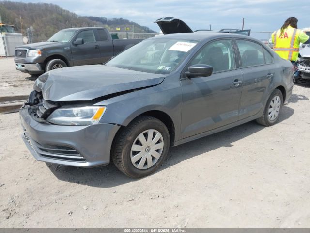 3VW2K7AJXFM421889 Volkswagen Jetta 2.0l S