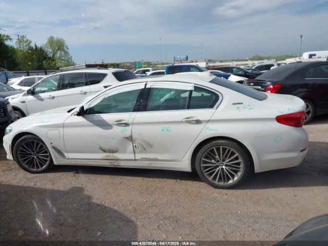 WBAJA9C58JB252398 BMW 530e Iperformance
