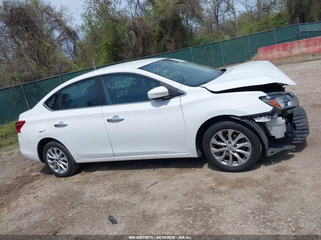 3N1AB7APXKY308713 Nissan SENTRA SV
