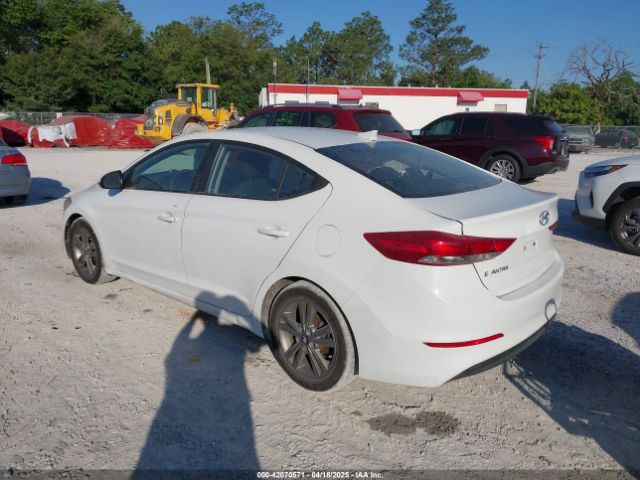 5NPD84LF1JH302368 Hyundai ELANTRA SEL
