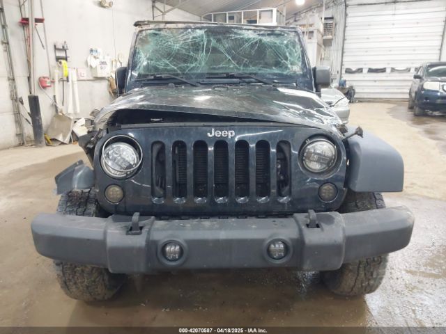 1C4BJWDG6FL533882 Jeep Wrangler Unlimited Sport
