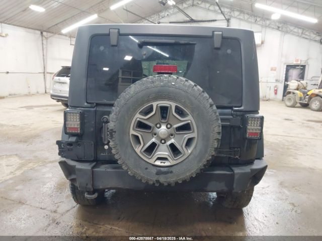 1C4BJWDG6FL533882 Jeep Wrangler Unlimited Sport