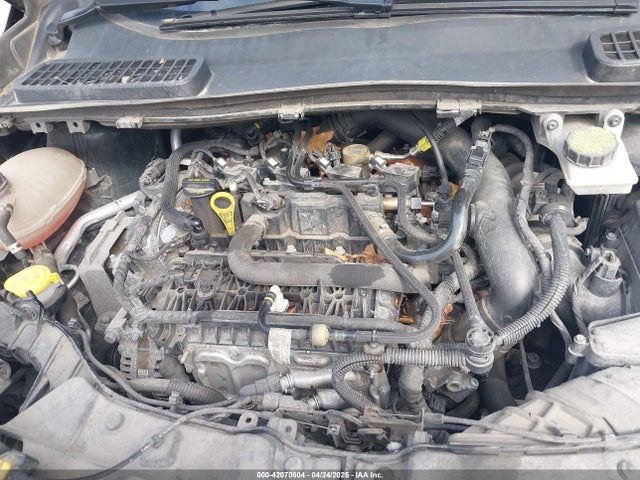 1FMCU9GD9KUA66116 Ford ESCAPE SE
