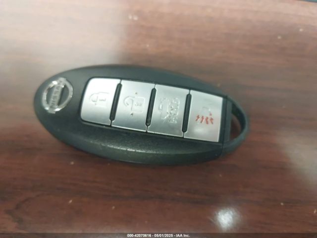 3N1AB7AP7JL643987 Nissan SENTRA SV