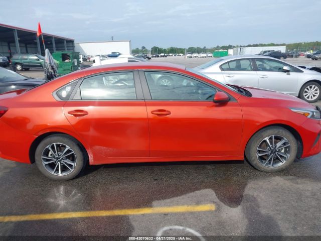 3KPF24AD9PE509308 KIA Forte Lxs