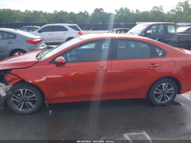 3KPF24AD9PE509308 KIA Forte Lxs