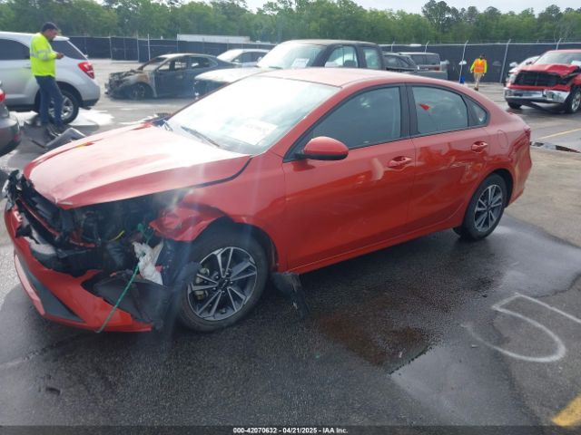 3KPF24AD9PE509308 KIA Forte Lxs