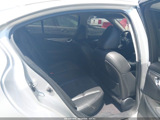 JN1EV7AP2JM357558 Infiniti Q50