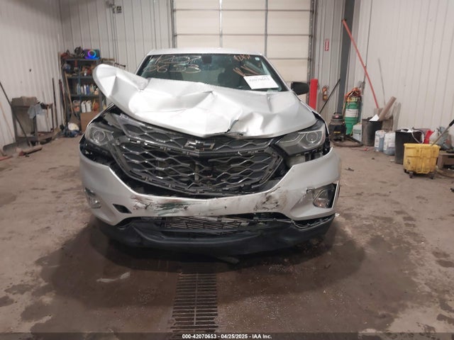 2GNAXVEX6K6212163 Chevrolet EQUINOX LT