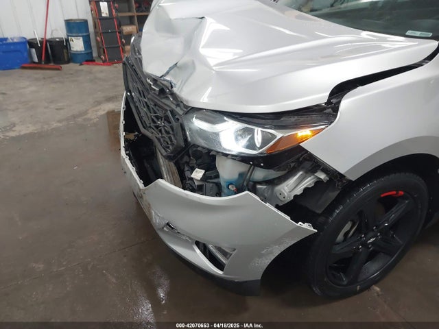 2GNAXVEX6K6212163 Chevrolet EQUINOX LT