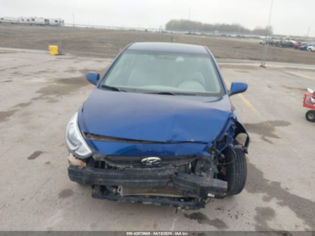 KMHCT4AE9GU105608 Hyundai ACCENT SE
