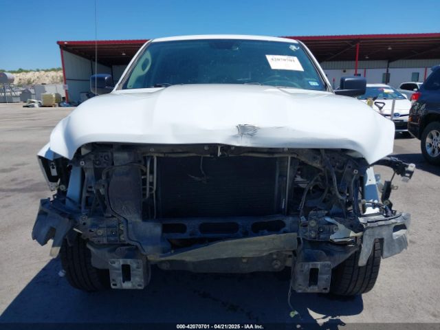 1C6RR6FT8JS315580 RAM 1500 Tradesman  4x2 6'4 Box