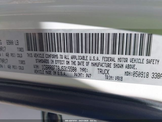1C6RR6FT8JS315580 RAM 1500 Tradesman  4x2 6'4 Box