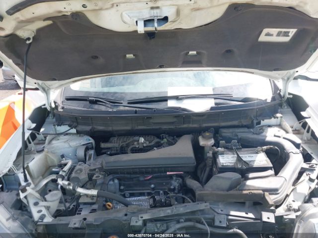 5N1AT2MV8FC823548 Nissan Rogue Sl