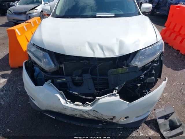 5N1AT2MV8FC823548 Nissan Rogue Sl