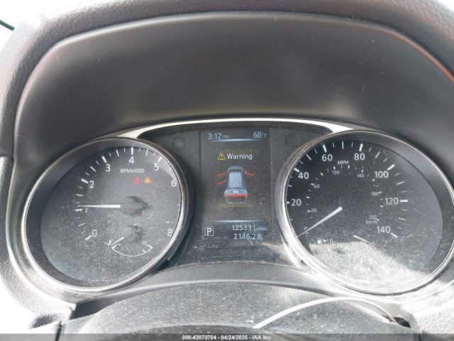5N1AT2MV8FC823548 Nissan Rogue Sl