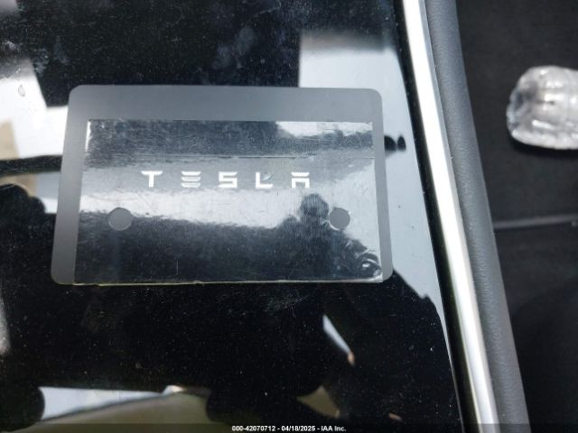 5YJ3E1EBXJF121183 Tesla Model 3 Long Range/performance